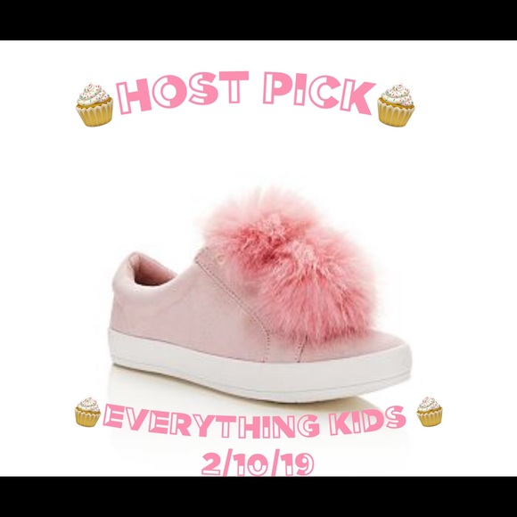 Sam Edelman Other - 🎉HP🎉Sam Edelman Girl’s Pom Pom Slip-on Sneakers